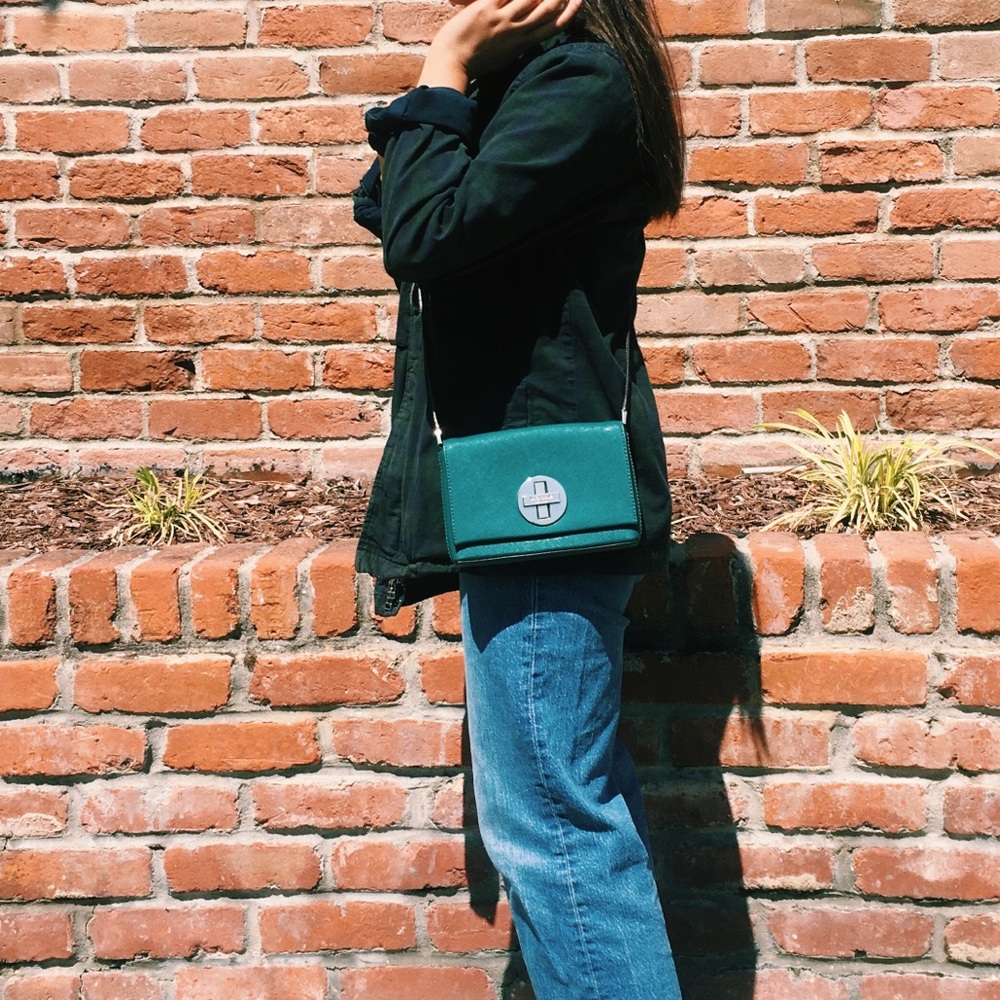 Kate Spade “Sally” Emerald Crossbody Purse